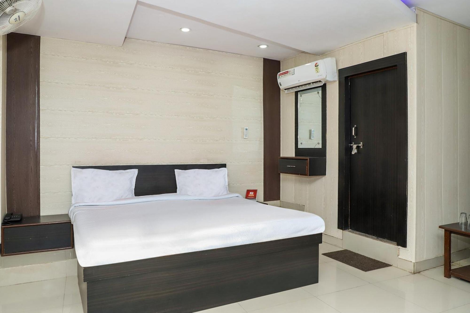 Oyo Hotel Duke Inn Jhānsi Exterior foto